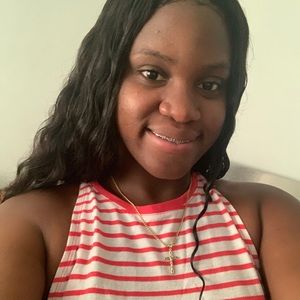 Meet your Posher, Iantha